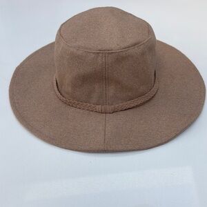 NWOT ASN Brand, Wide Brimmed Tan Hat with Soft Material and Classic Shape